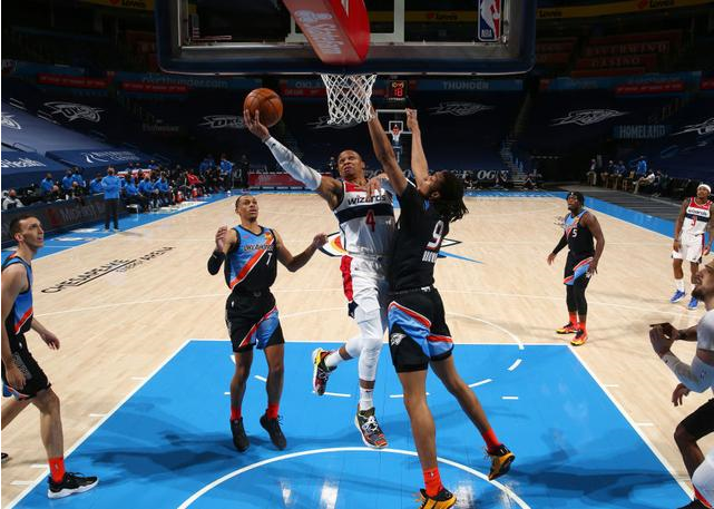 包含伊藤美诚手感滚烫，带领广州队大胜利物浦，赛后一句话霸气侧漏的词条